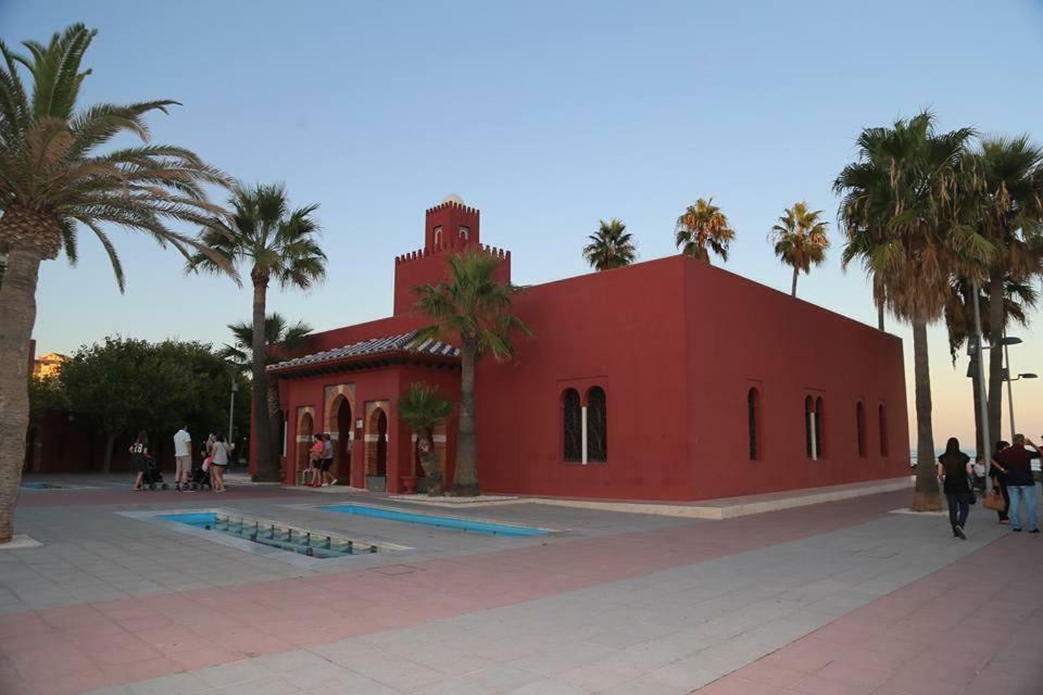 Beautiful With Sea Views, Benal Lejlighed *